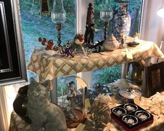 Items Located In The Family Room