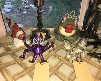 Items Located In The Family Room