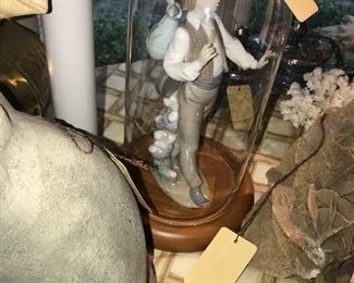 Items Located In The Family Room