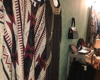 Items Located In The 1st Bedroom (Master)