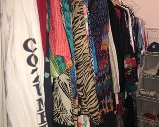 Items Located In The 1st Bedroom (Master)