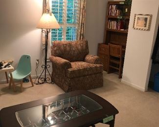 Items Located In The 3rd Bedroom (Upstairs)