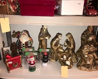 Items Located In The Jack And Jill Bathroom (Upstairs)