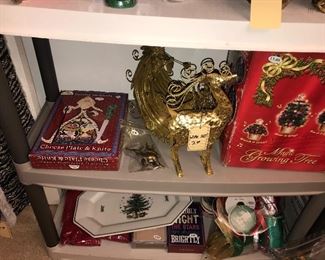 Items Located In The Jack And Jill Bathroom (Upstairs)