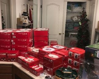 Items Located In The Jack And Jill Bathroom (Upstairs)