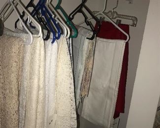 Items Located In The 4th Bedroom (Upstairs)