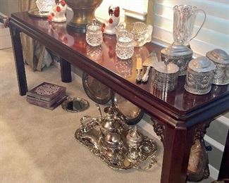 Henredon Asian Style Sofa Console Table Excellent Condition 