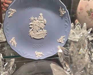 Wedgewood Plate 2000
