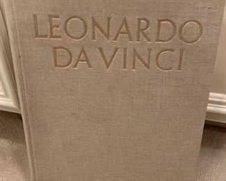 Large Leonardo Da Vinci Book