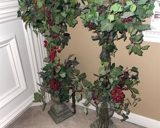 Topiaries Ivy in Urns