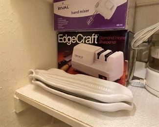 Knife Sharpener, Hand Mixer, Juicer