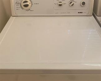 Electric Kenmore Dryer Works Well