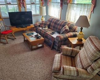 50" Flat Screen - Recliner and Sofa Bed in EXCELLENT CONDITION ( Queen? )
