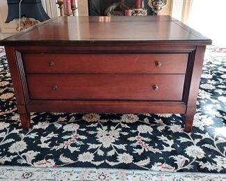 Beautiful Lift Top Coffee Table