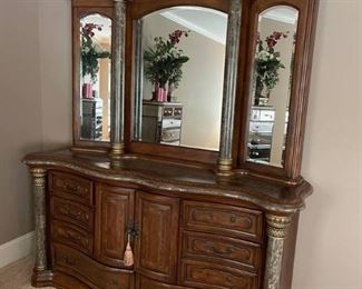 Michael Amini Signature Series by Aico Column Dresser with Mirror
