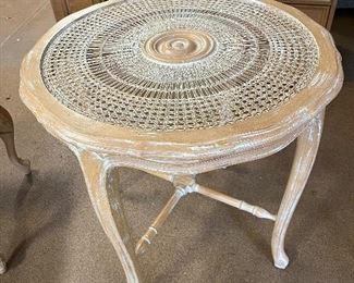 Round side table....