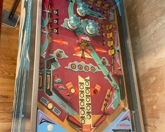 (1974) Williams "Super-Flite" Two player Pinball Machine - Works Great!