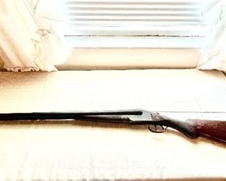 Ithaca 12g Shotgun