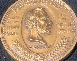 313 Statue Of Liberty Commemorative Medallion
