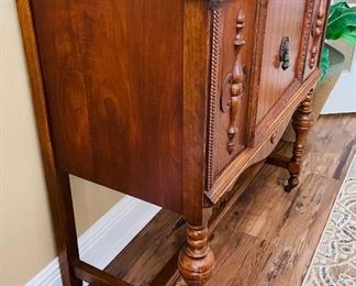 19______$225 	
Small wood cabinet • 45Hx 34Lx 16D