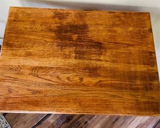 22______$145 	
Oak table made up vintage • 32Hx 32W x 23D