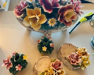 $100
Floral Ceramics Lot