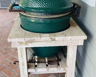 $575
Big Green Egg with stand