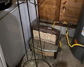 Storage building area