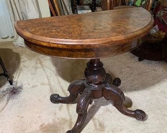 Pedestal Game Table, spins open to a full circle. Small stage compartment under table top. See photos for damage $275
