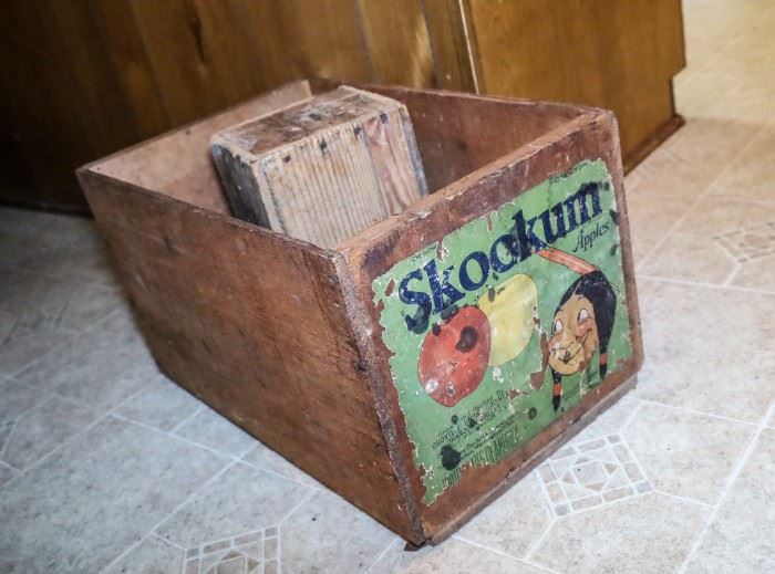 Blue Moon Estate Sale in Raleigh starts on 7/23/2022