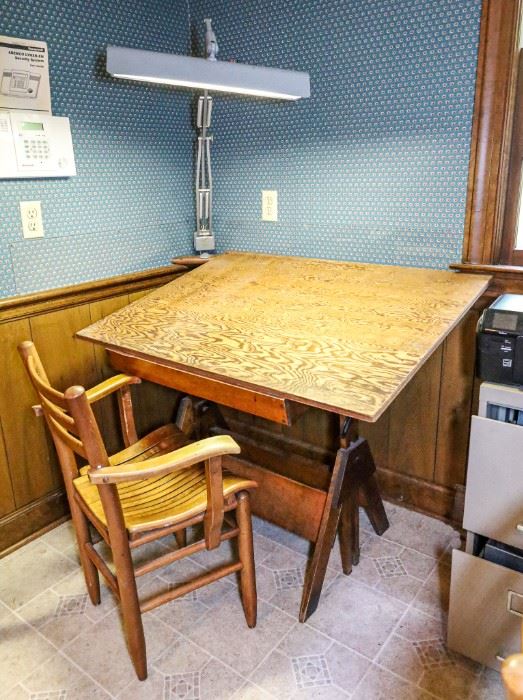 Blue Moon Estate Sale in Raleigh starts on 7/23/2022