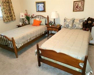Two twin beds. Two nightstands - Ethan Allen (none go together)