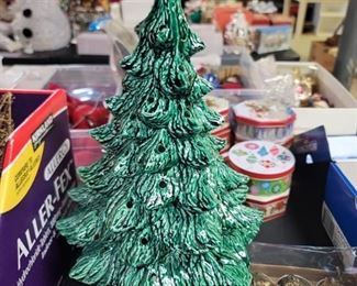 Vintage ceramic Christmas tree (lights are included)