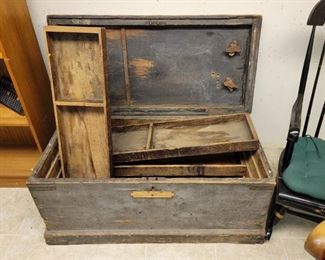 Antique trunk with trays