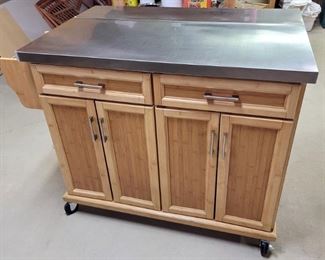 Really nice solid wood (bamboo) and steel kitchen island with bar