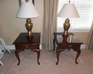 2 end tables with brass lamps