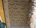 Black and brown tones area rug 67x 47