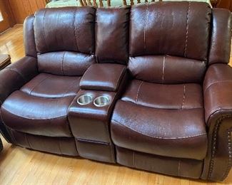 Leather Sectional Recliners