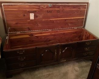 Lane Cedar Chest
