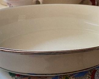 Lenox Ivory Frost Oval Bowl