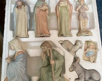 Lefton Nativity Scene