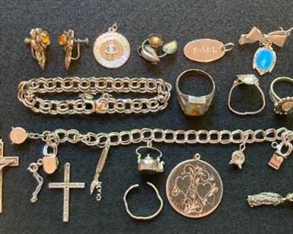 .925 Sterling Silver vintage jewelry including necklaces, bracelets, rings and earrings