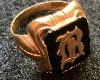 Vintage 10k Gold signet ring