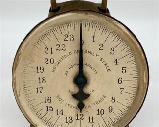 Antique Model T24 24 lb household and family scale