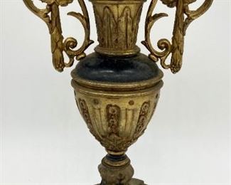 Vintage Hollywood Regency lamp