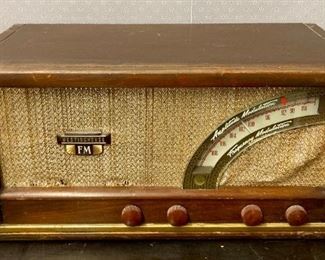 Antique Westinghouse AM/FM radio