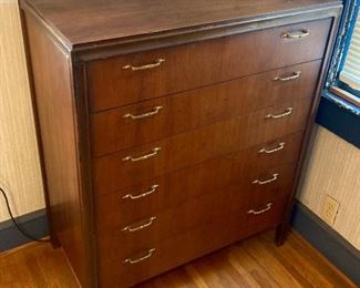 Vintage 5-drawer chest of drawers, dovetail drawers