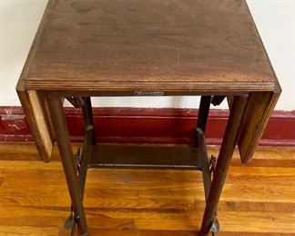 Hi-Lo typewriter stand by Metalstand