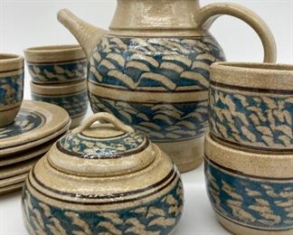 Vintage 1981 Alyse Carson beige with green and brown accents pottery set