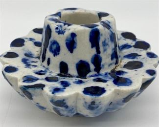Blue and white pottery egg plate